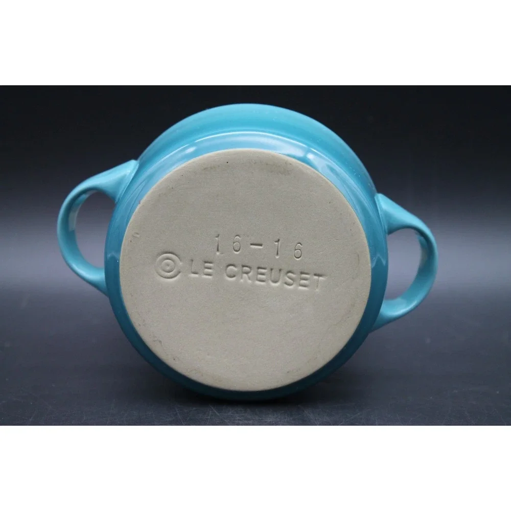 Le Creuset 8 Oz Caribbean Petite Round Individual Casserole Mini Cocotte Blue